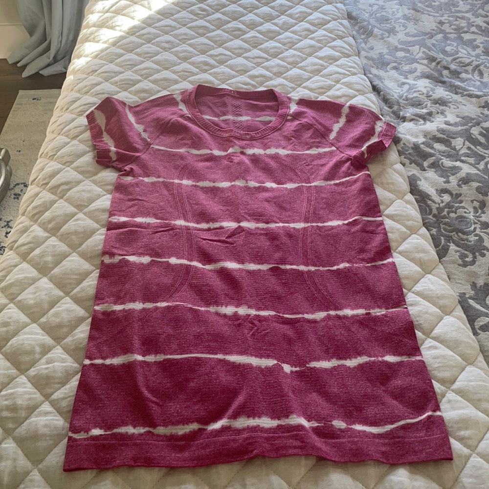 Lululemon Swiftly Tee